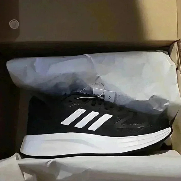 Adidas Duramo 10 Wide Running Shoes Women Size 6 GY3867 New In Box Training - Picture 4 of 6